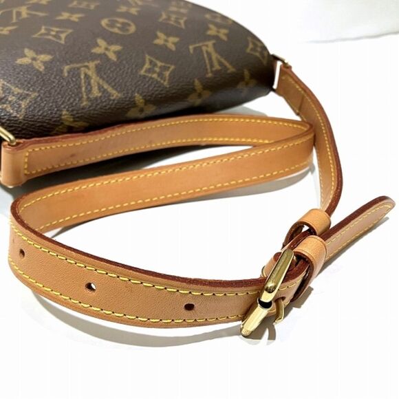 Louis Vuitton Monogram Musette Salsa Shoulder Bag - Picture 7 of 8